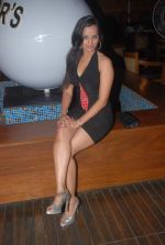 at Anupama Shukla_s bday bash in Seesha Sky Lounge Gold, Juhu on 18th Dec 2011 (12).JPG